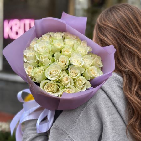 white rose (25 pcs.), packaging, ribbon